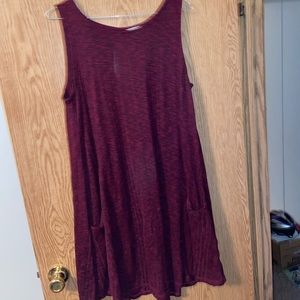 Knee length dress, maroon